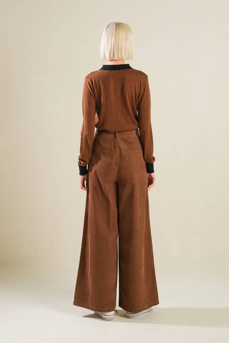A solid woven pant - FP1296: Beige / Contemporary / M