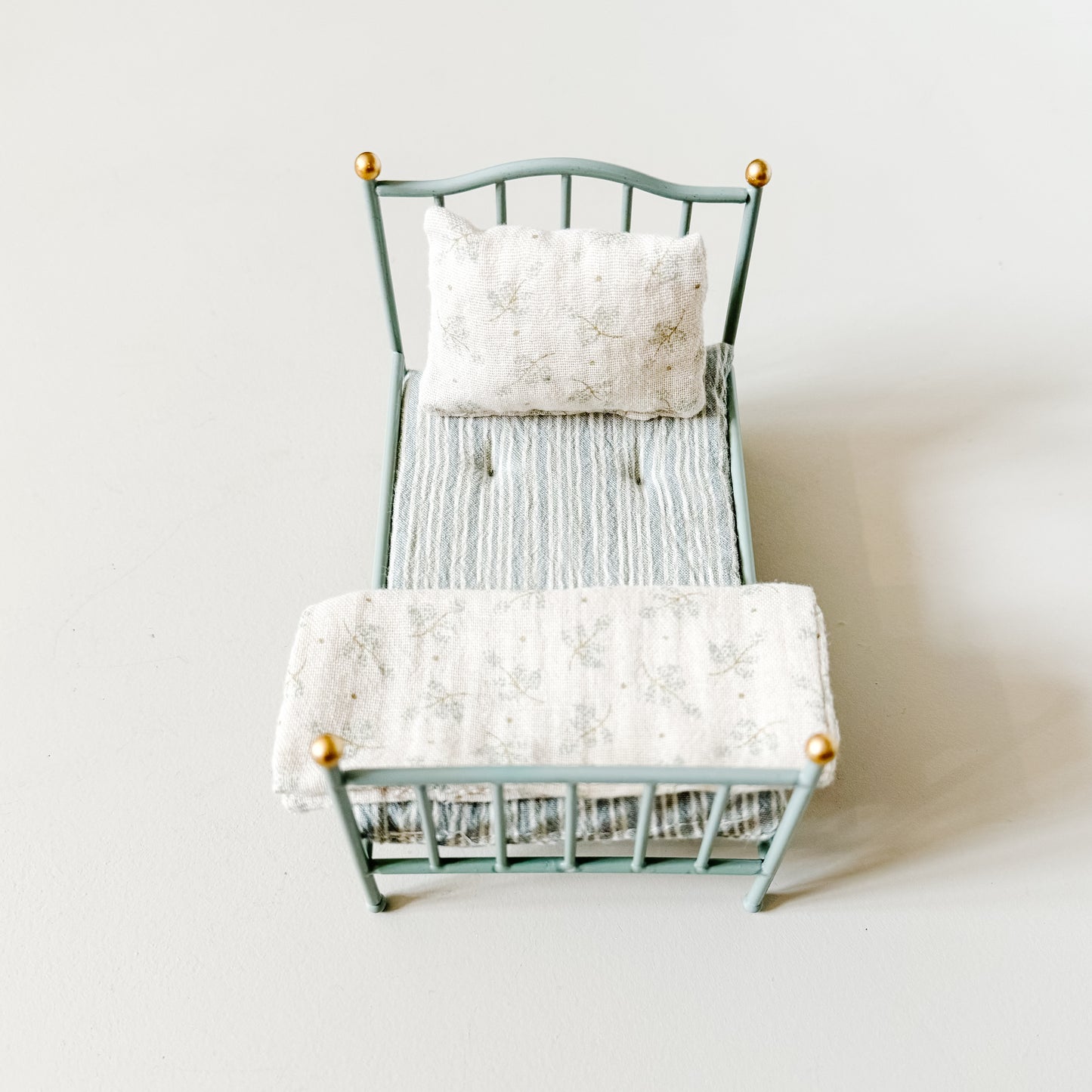 Vintage bed | Mouse | Mint | Maileg