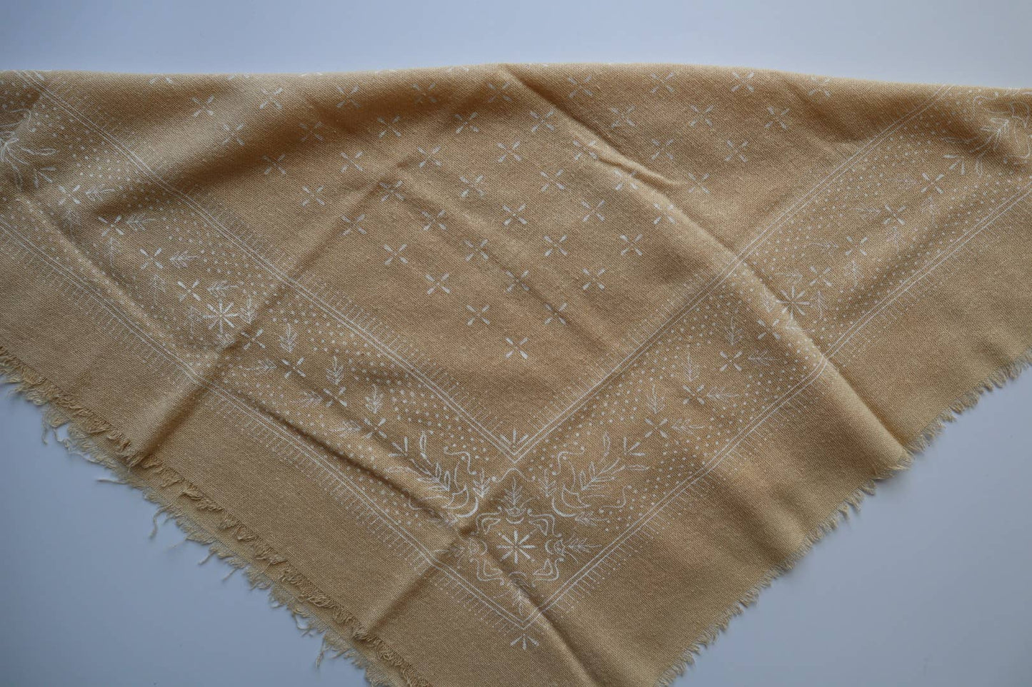 Oatmeal Classic Print Naturally Raw Silk Bandana | (white ink)