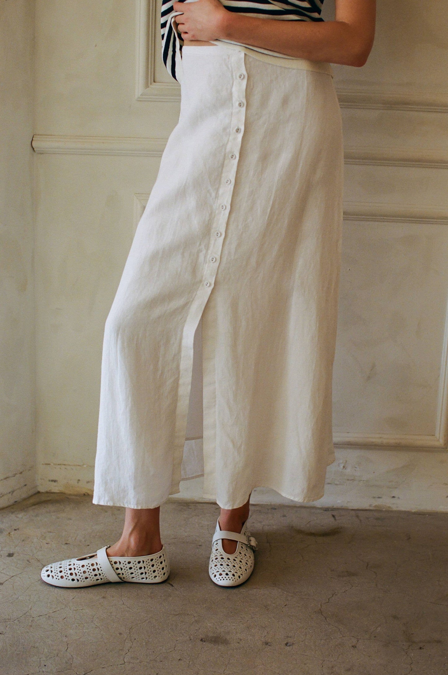 Abigail Linen Button Down Midi Skirt