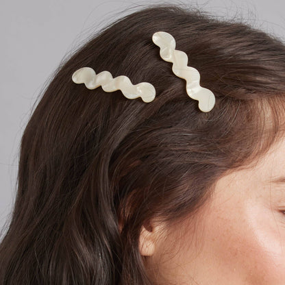 Eco Cloud Wave Slide Hair Pin Set: Ash Grey