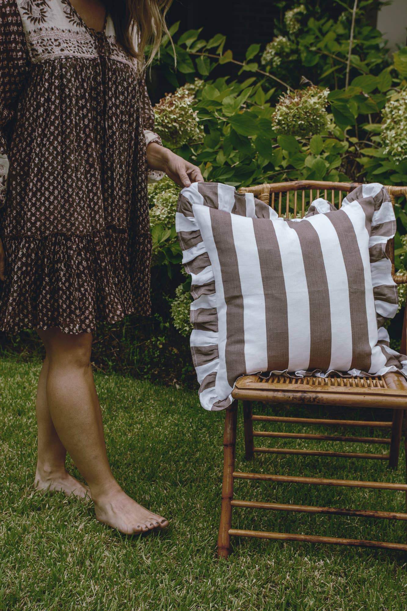 Ruffle Broad Stripe | Tobacco