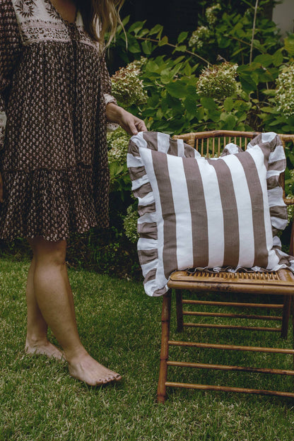 Ruffle Broad Stripe | Tobacco