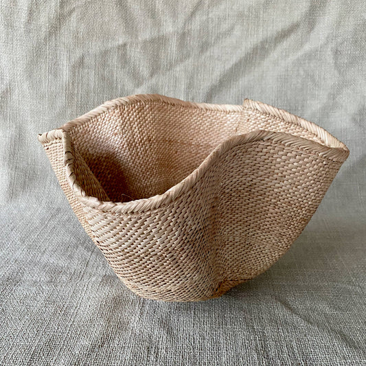Wavy Palm Leaf Dancing Basket | Small