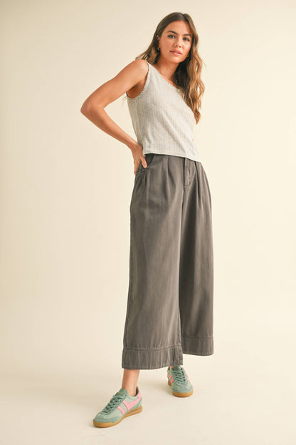 Pleated Trousers | Brown