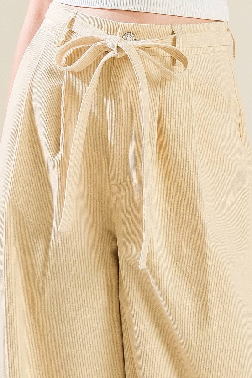 A solid woven pant - FP1296: Beige / Contemporary / M