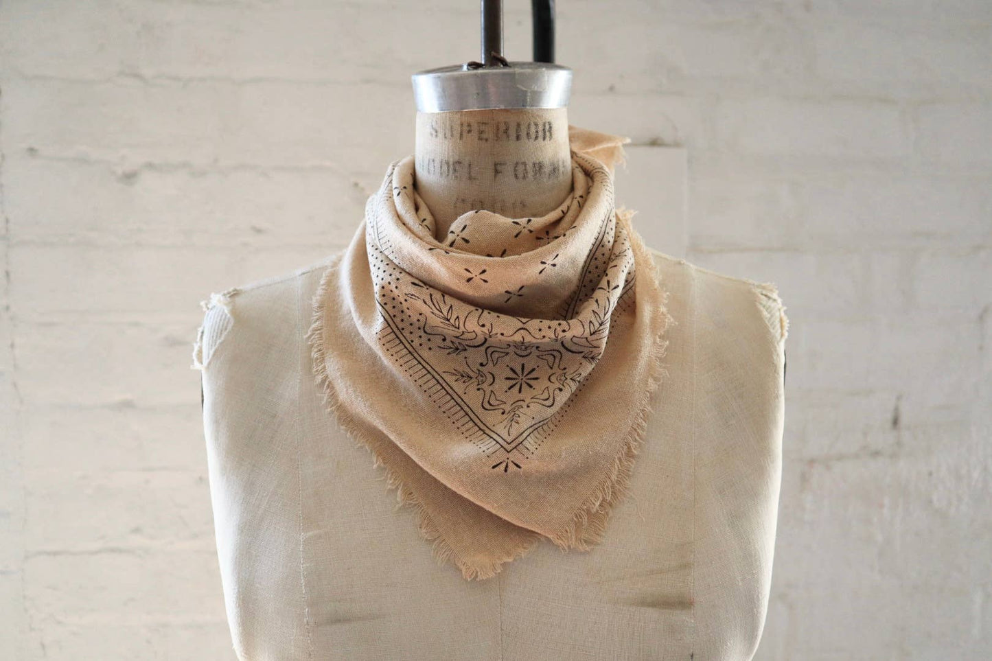 Oatmeal Classic Print Naturally Raw Silk Bandana | (black ink)