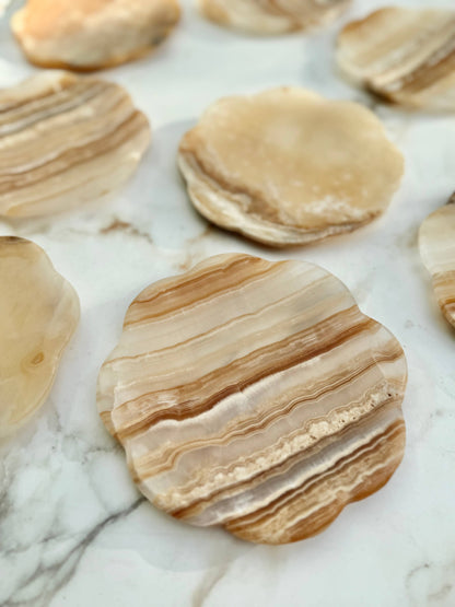 Scalloped Onyx Tray | Amber