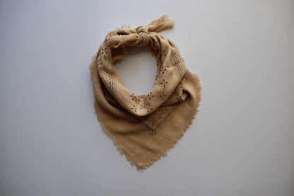 Oatmeal Classic Print Naturally Raw Silk Bandana | (black ink)