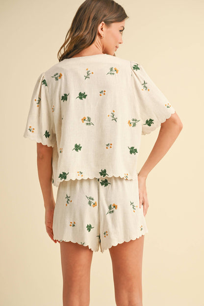 Floral Embroidery Linen Shorts
