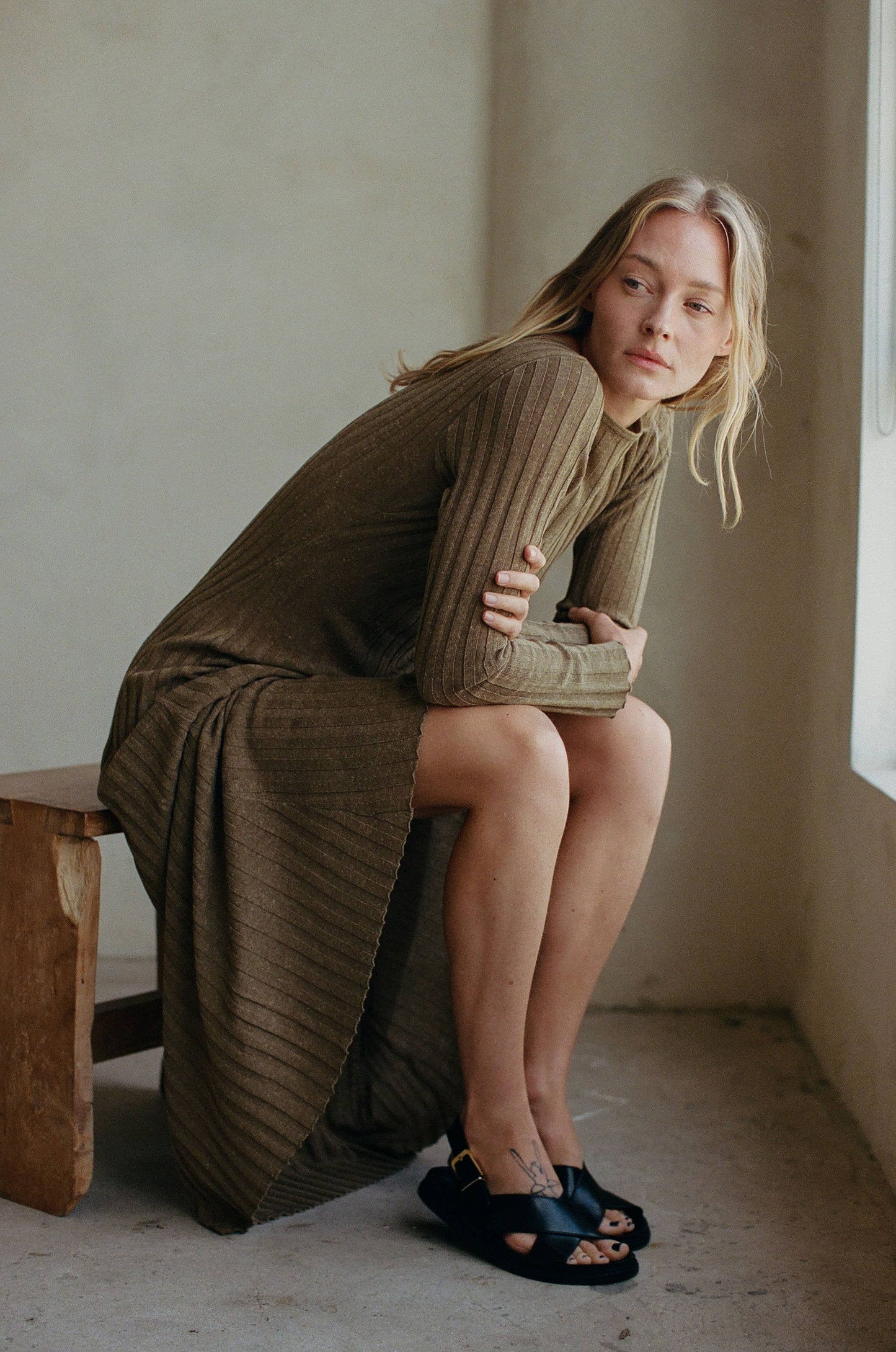 Alma  Knit Sweater Maxi | Brown