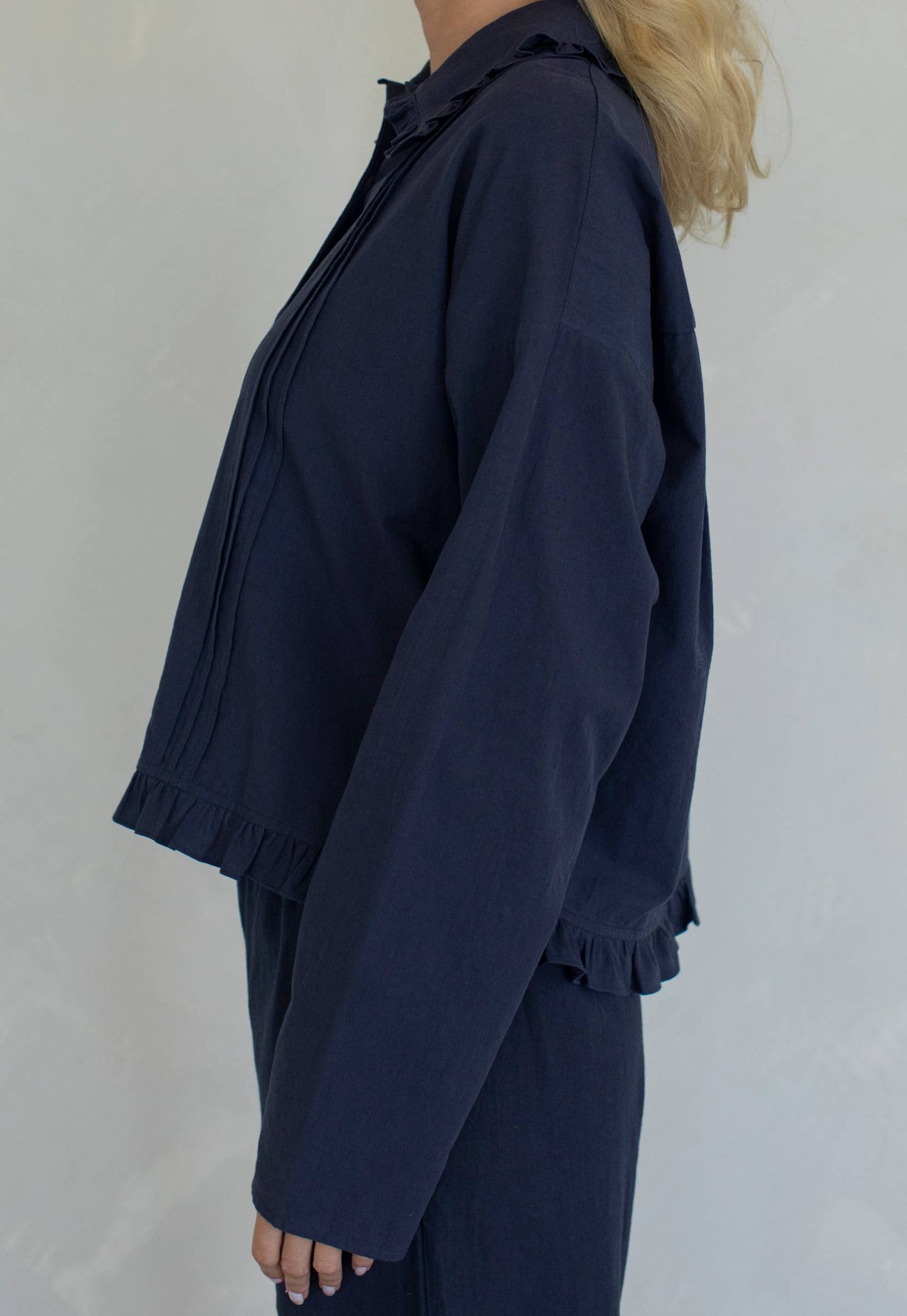 Talia Blouse: Midnight / M