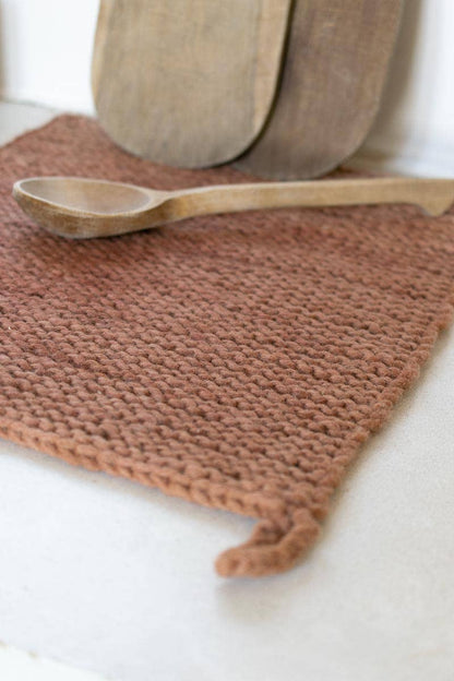 Knitted Wool Dish Mats: Cutch