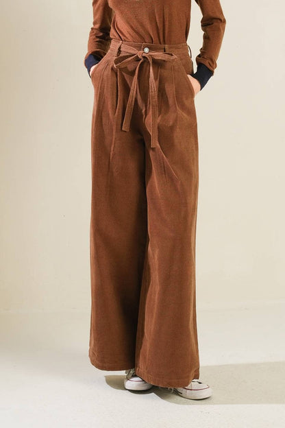 A solid woven pant - FP1296: Beige / Contemporary / L