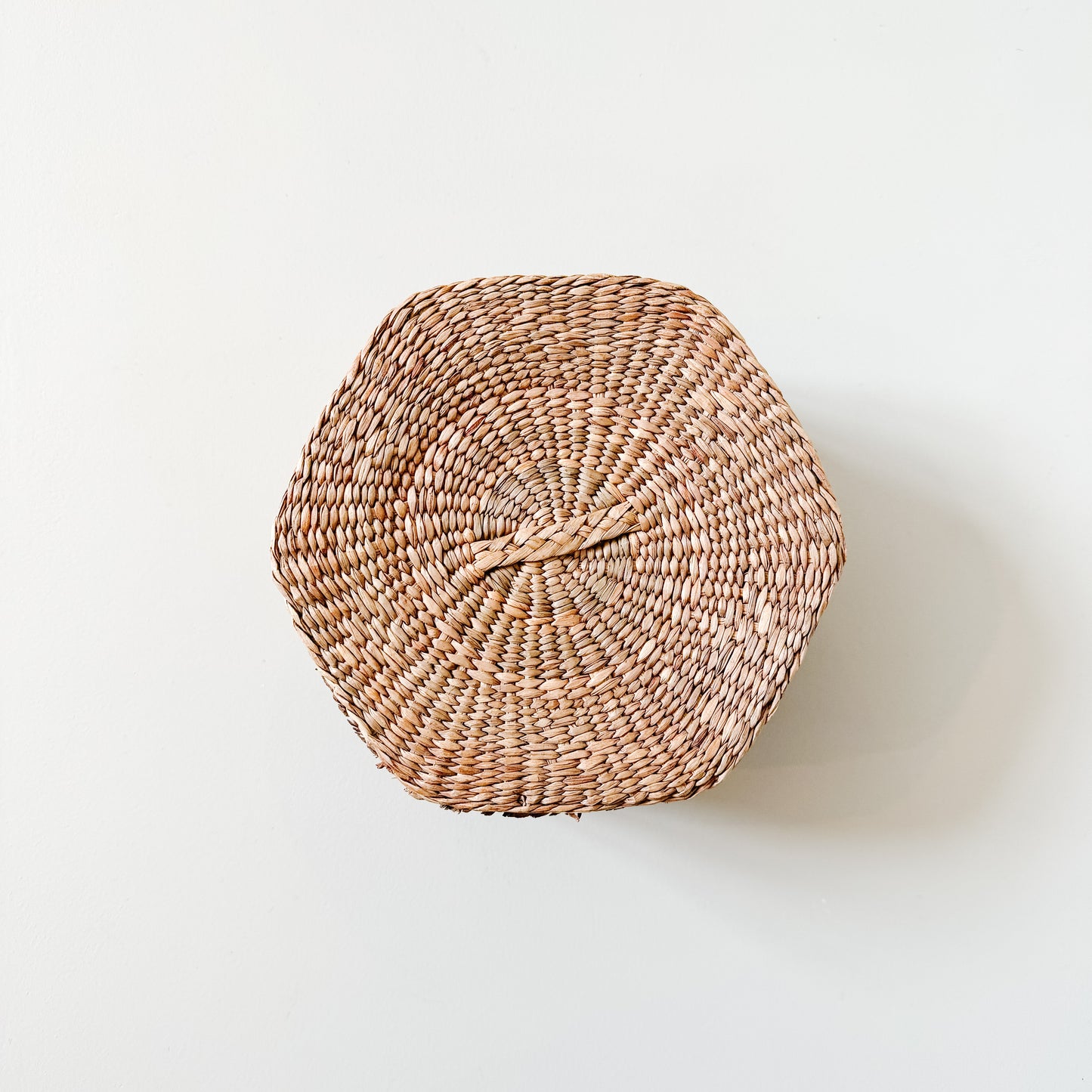 Hexagon Vintage Rattan Lidded Basket