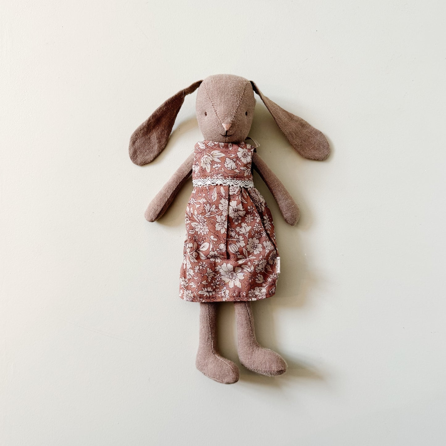 Bunny Size 2 | Brown | Dress | Maileg