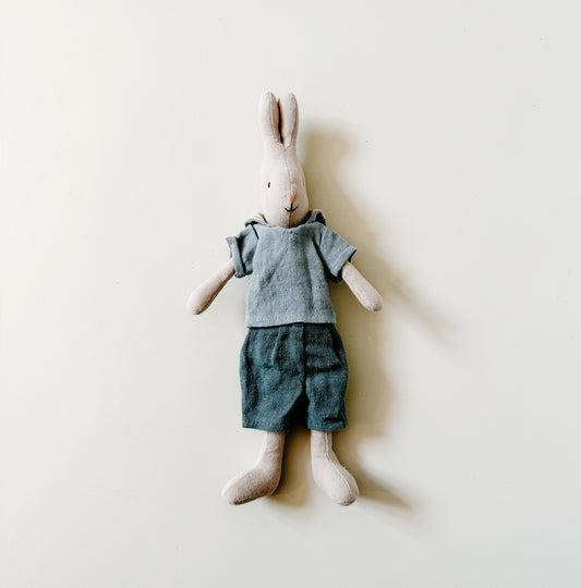 Rabbit Size 2 | Classic | Shirt and Shorts | Maileg