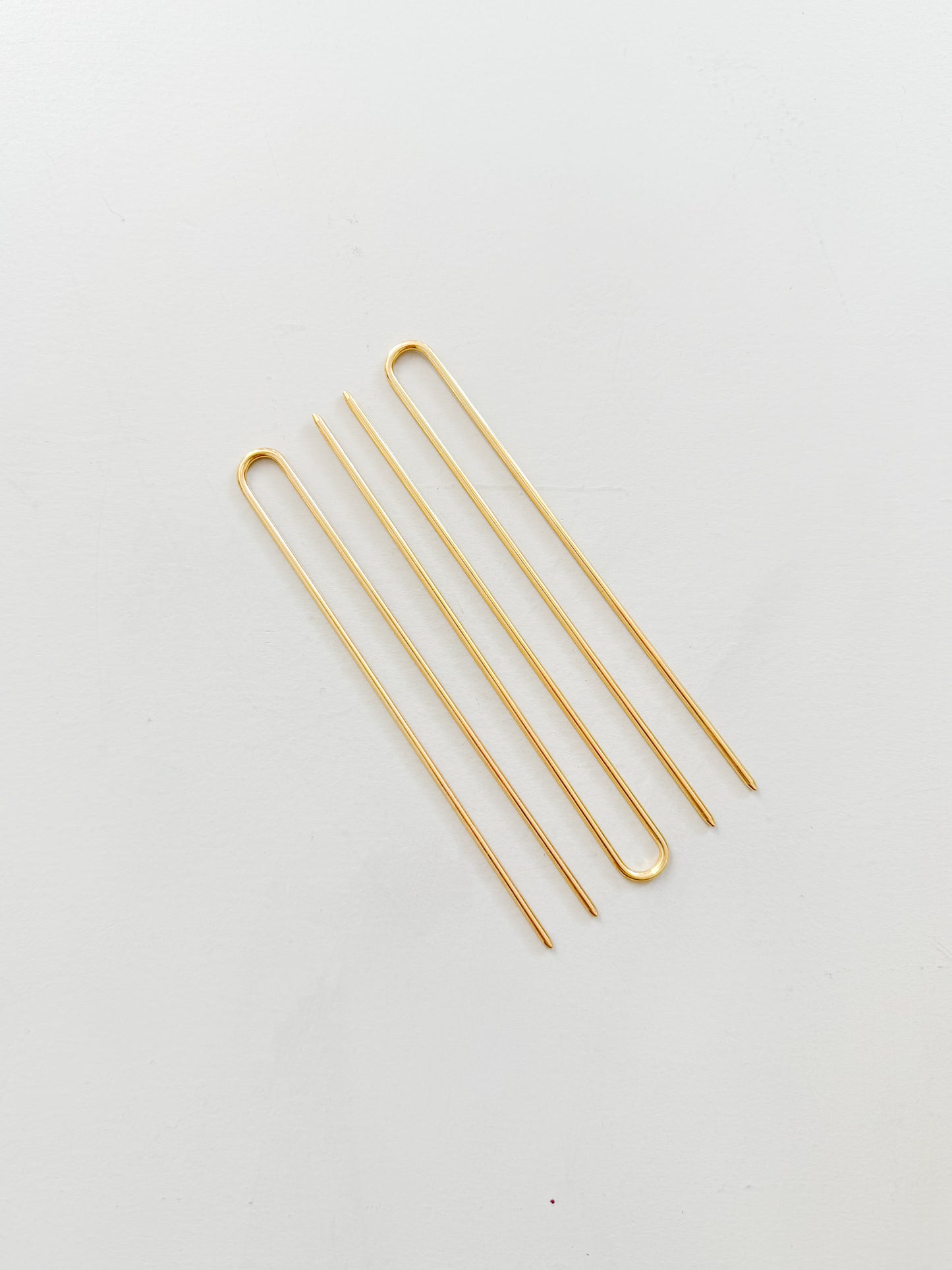 Minimalist hair stick