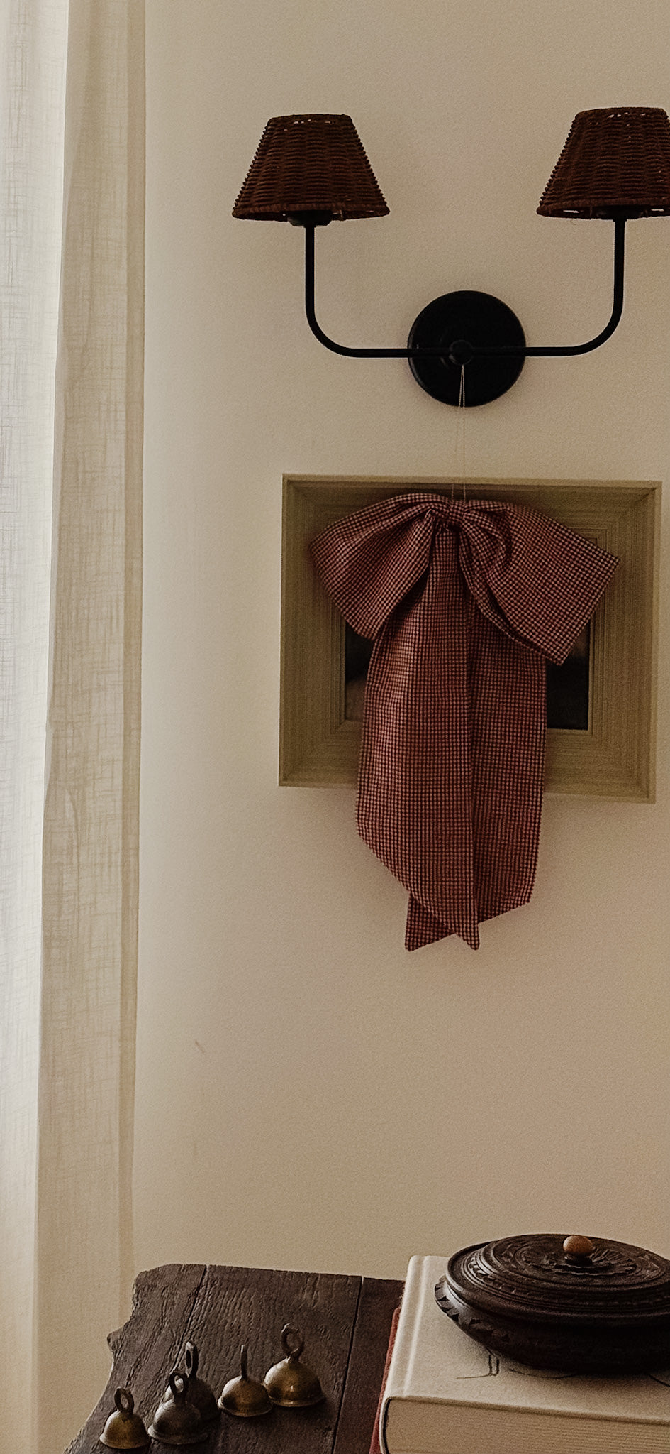 Large Woven Gingham Holiday Bow