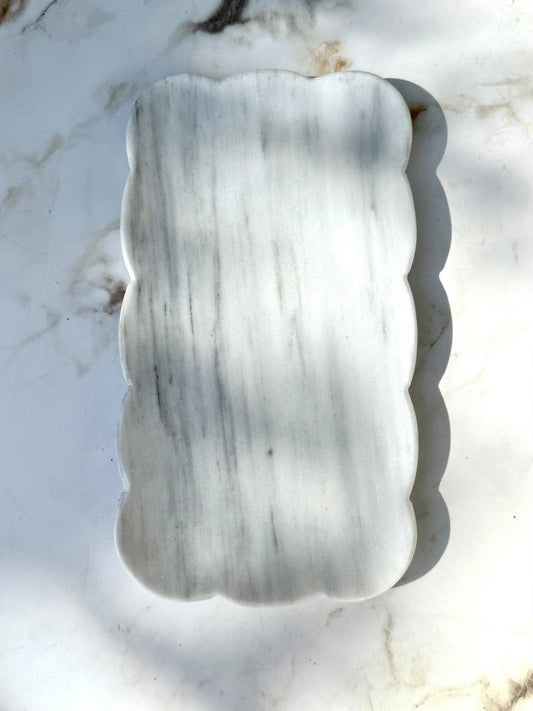 Scalloped Marble Tray | White