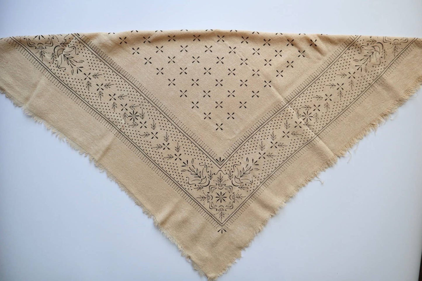 Oatmeal Classic Print Naturally Raw Silk Bandana | (black ink)